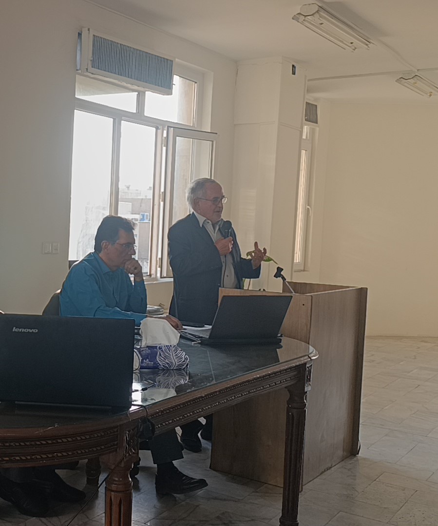 خروج از شورای اصلاح‌طلبان؛ یک اشتباه راهبردی 